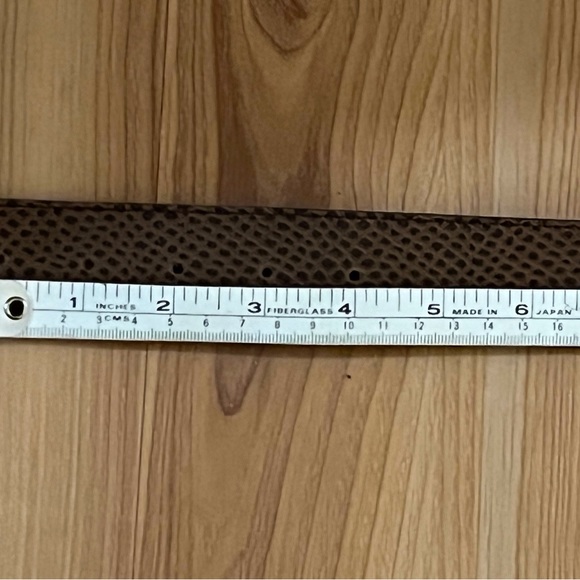 Brown Leather Lizard Pattern Embossed Belt - Picture 2 of 5